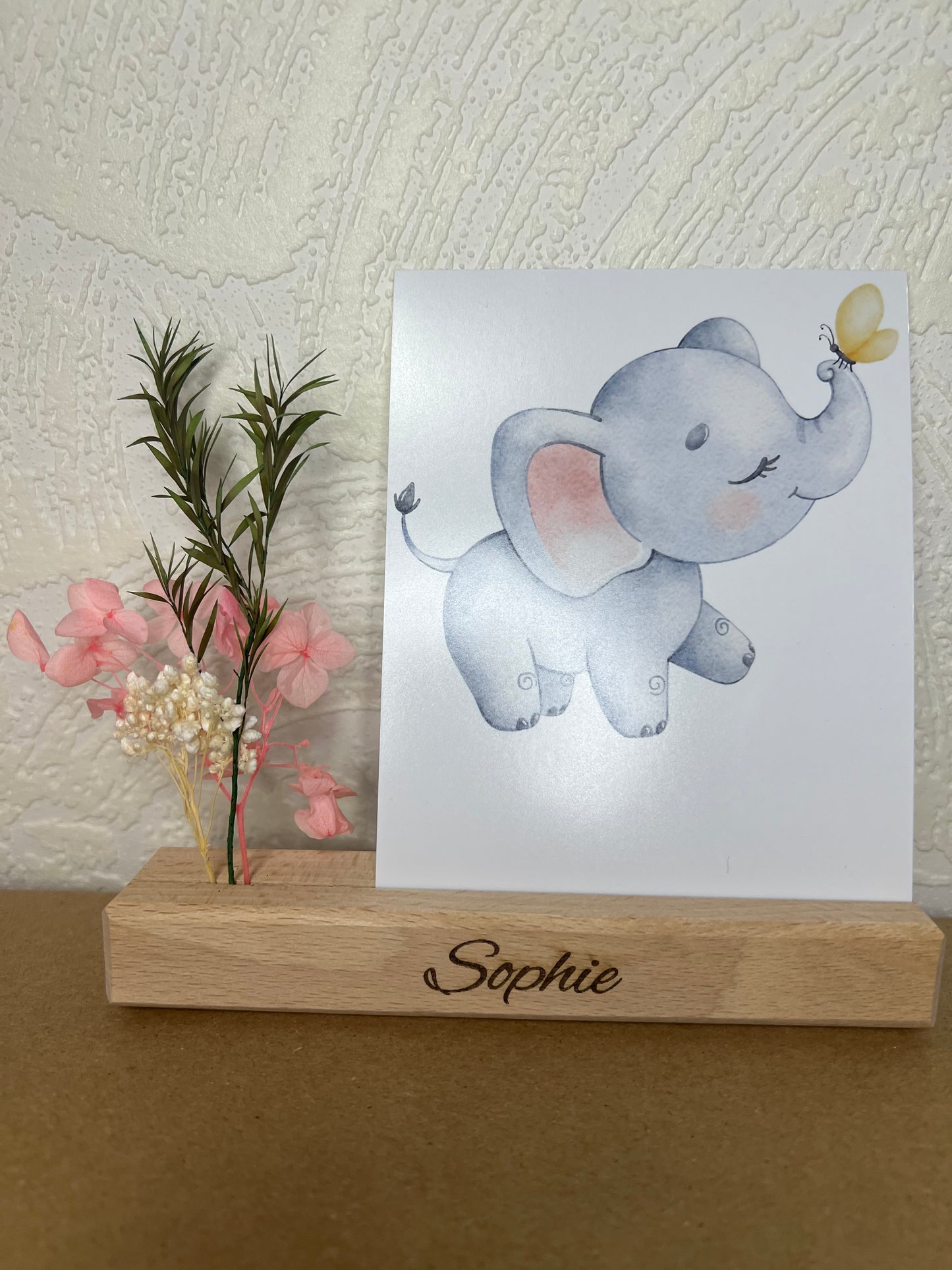 Kartenhalter (personalisiert) mit Tierkarte und Trockblumen-Sträuschen
